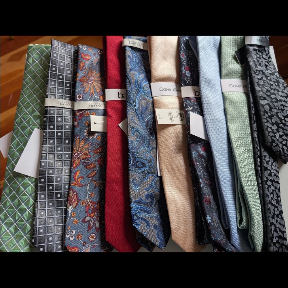 NWT. Mens ties ! Bundle of 50